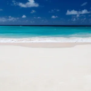 Beachfront Kai Nani Aparthotel