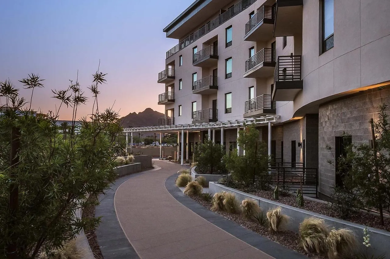 Sentral Old Town Aparthotel Scottsdale